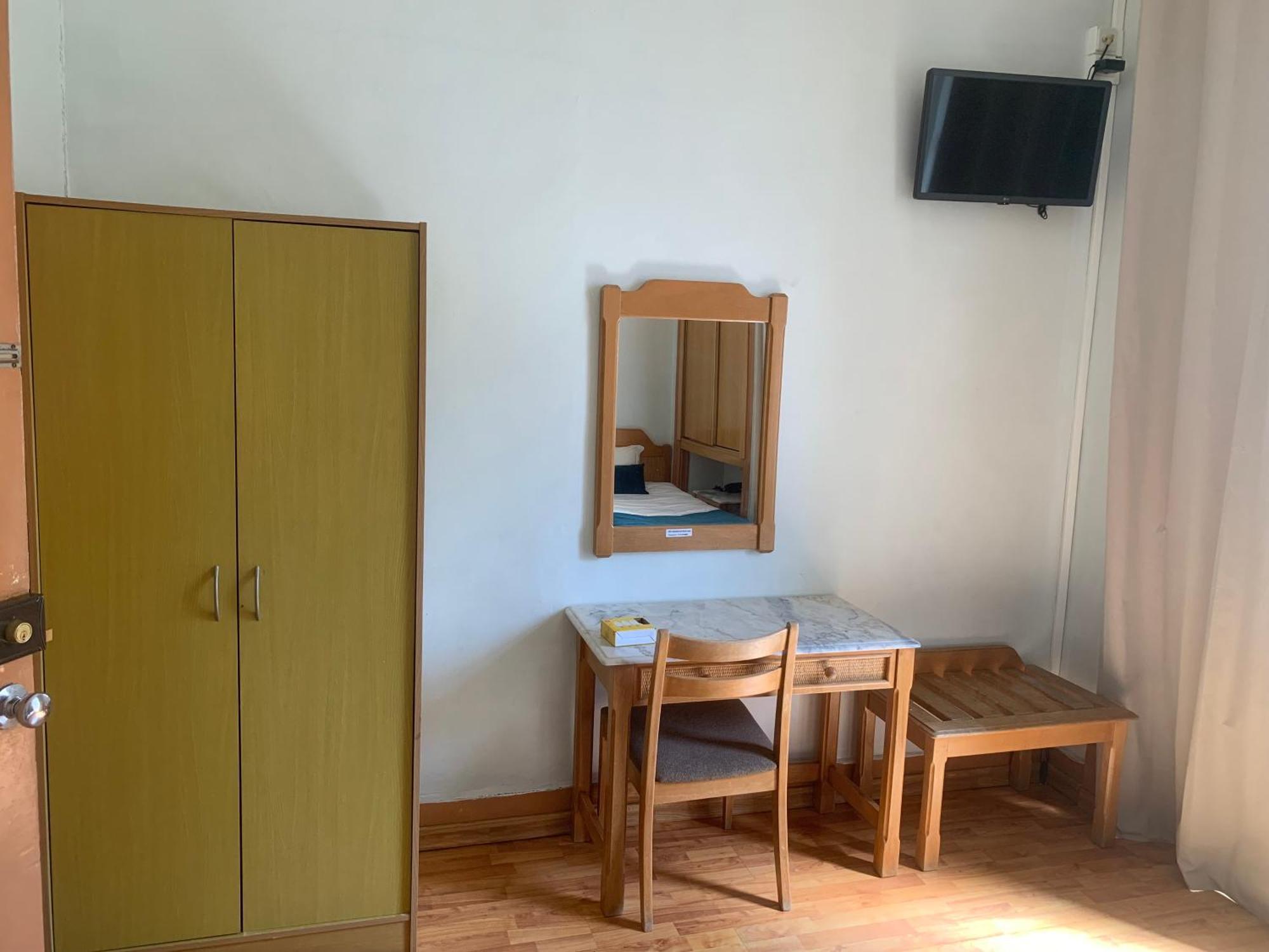 Residencial Roxi Gasthof Lissabon