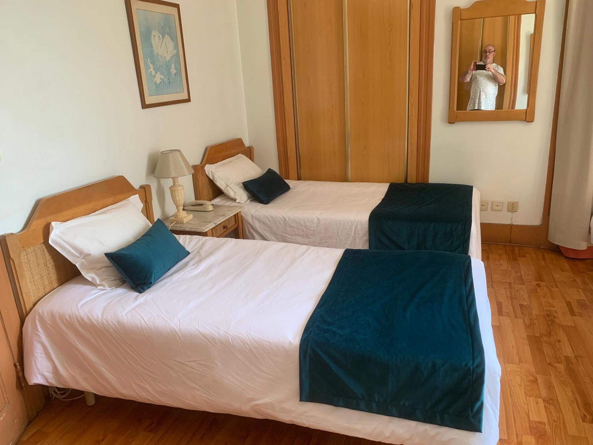 Residencial Roxi 2* Lissabon
